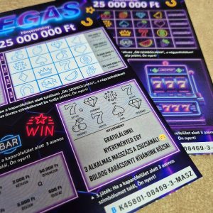 masszazsjegy-atadas-ajandek-otlet-egyedi-kaparos-sorsjegy-karacsony-vegas