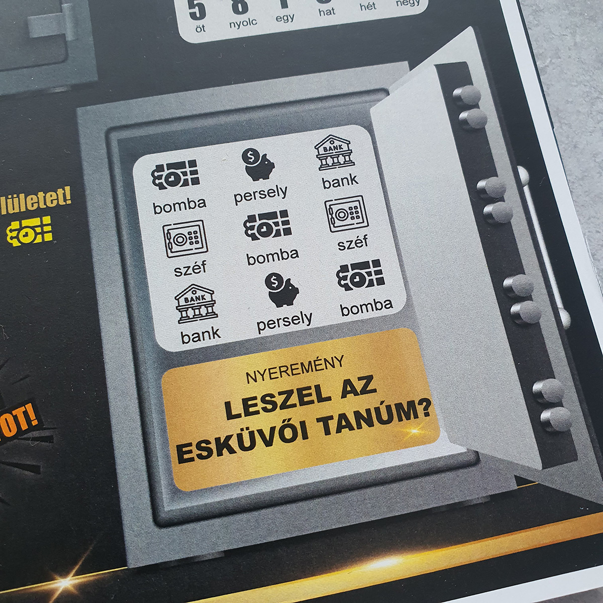 eskuvoi tanu koszoruslany felkero otletesen kreativan egyedi kaparos sorsjegy ajandek 1