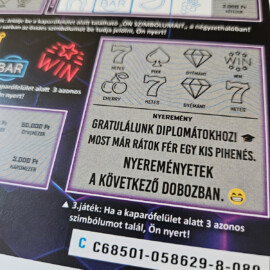 vicces troll ajandek atadas otletesen kreativan stilusosan egyedi kaparos sorsjegy ajandek 13
