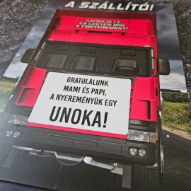 Kamionos Futár árúszállító egyedi kaparós sorsjegy ajándék baba bejelentő unoka